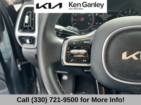Certified 2023 Kia Sorento S FWD image 29
