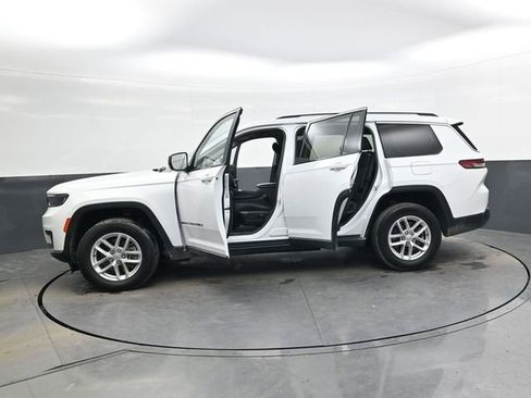 Used 2023 Jeep Grand Cherokee L Laredo w/ Luxury Tech Group I image 38