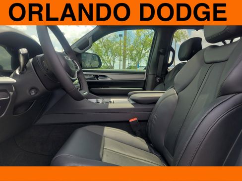 New 2026 Jeep Grand Wagoneer L Limited AWD/4WD image 12