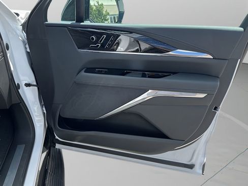 New 2025 Cadillac Escalade IQ Sport 1 image 40