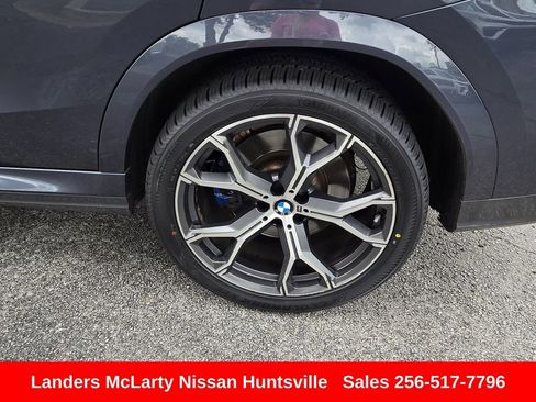 Used 2021 BMW X6 xDrive40i w/ M Sport Package AWD/4WD image 12