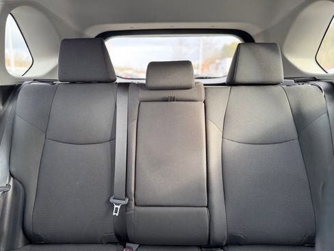 Used 2021 Toyota RAV4 LE image 24