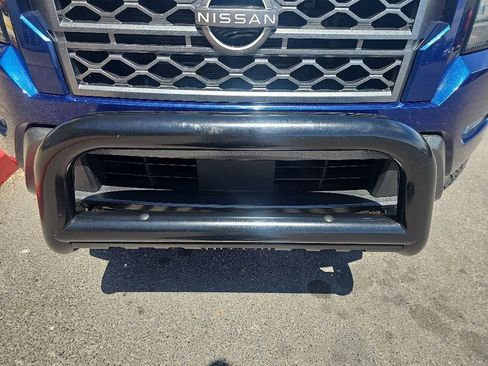 Used 2022 Nissan Frontier SV AWD/4WD image 37