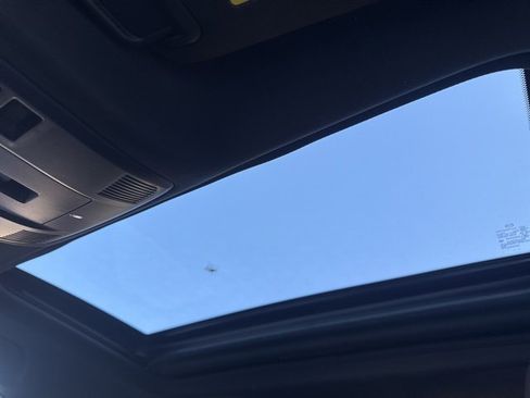 Used 2025 MAZDA CX-5 Signature image 13