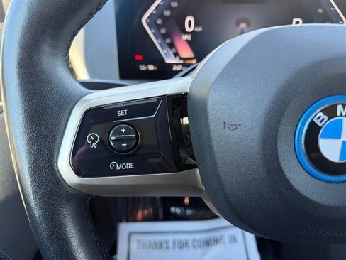 Used 2023 BMW iX xDrive50 w/ Premium Package image 34