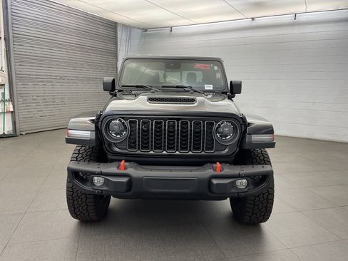 New 2025 Jeep Gladiator Mojave image 6