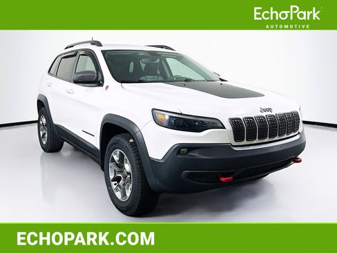 Used 2020 Jeep Cherokee Trailhawk w/ Comfort/Convenience Group AWD/4WD image 1