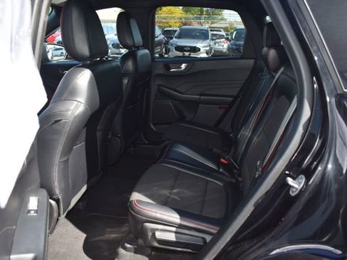 Used 2023 Ford Escape ST-Line AWD/4WD image 31