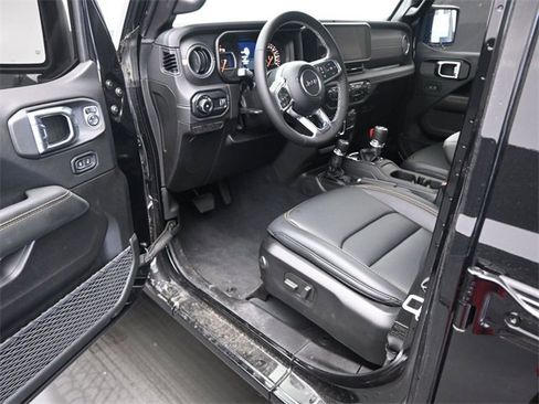 New 2025 Jeep Wrangler Sahara image 13