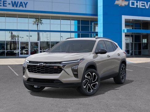 New 2026 Chevrolet Trax RS w/ Sunroof Package image 6