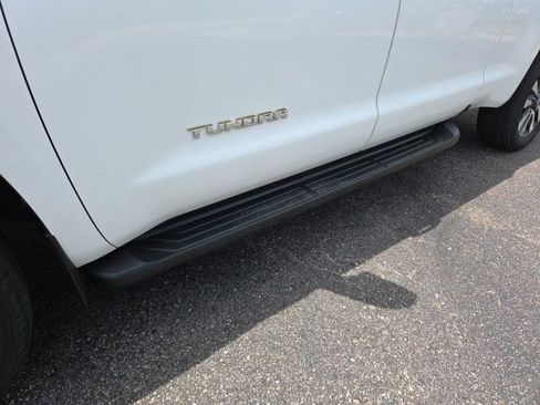 Used 2019 Toyota Tundra Limited w/ Limited Premium Package AWD/4WD image 28