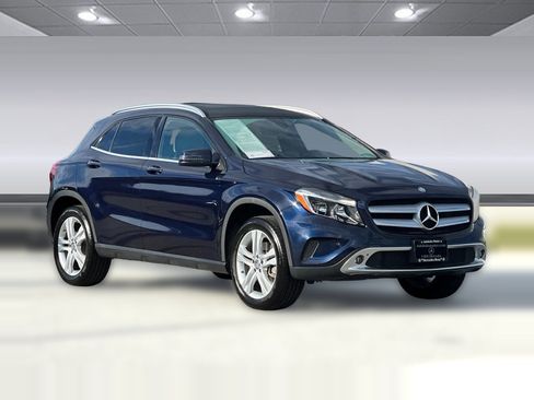Used 2017 Mercedes-Benz GLA 250 4MATIC image 6