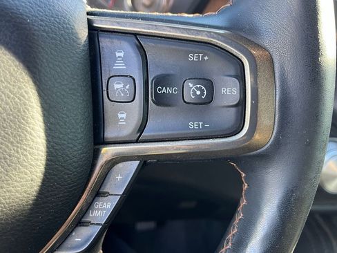 Used 2019 RAM 1500 Limited image 10