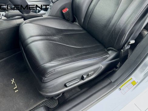 Used 2019 Acura ILX image 28