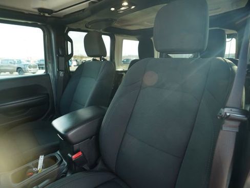 Used 2021 Jeep Wrangler Unlimited Sport image 35