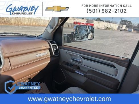 Used 2021 RAM 1500 Laramie image 31