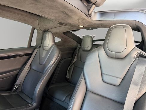 Used 2016 Tesla Model X Performance image 13