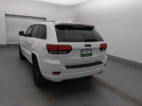 Used 2021 Jeep Grand Cherokee Laredo X RWD image 5