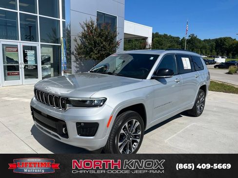Used 2024 Jeep Grand Cherokee L Overland w/ Advanced Protech Group III AWD/4WD image 1
