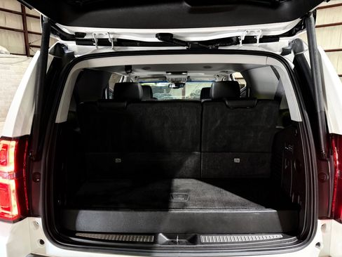 Used 2016 Chevrolet Tahoe LTZ RWD image 19