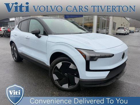 New 2026 Volvo EX30 Plus image 1