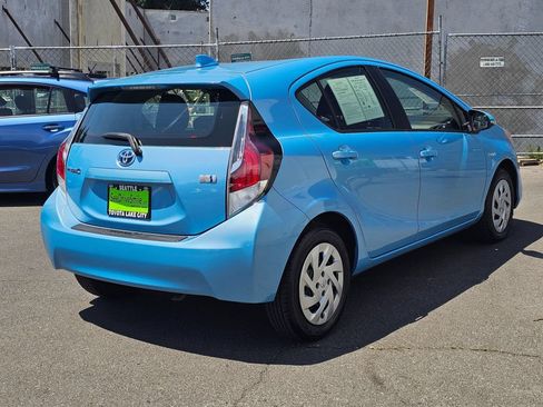 Used 2016 Toyota Prius C Two FWD image 7