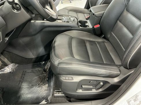 Used 2025 MAZDA CX-5 AWD 2.5 S w/ Preferred Package image 13