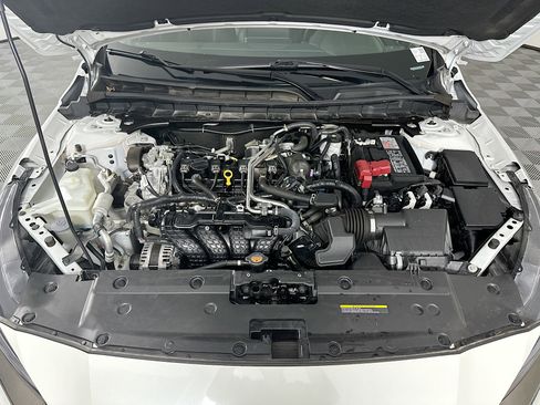 Used 2024 Nissan Altima 2.5 SR image 31