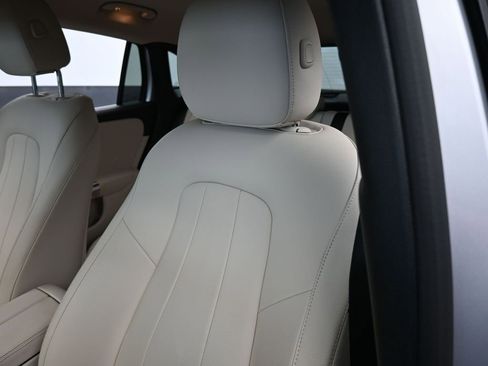 Used 2021 Mercedes-Benz GLA 250 image 16