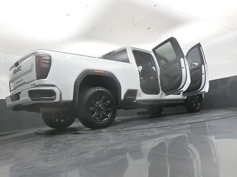 Used 2025 GMC Sierra 2500 AT4 AWD/4WD image 52