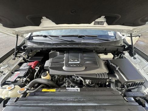 Used 2023 Nissan Titan Platinum Reserve w/ Moonroof Package image 30