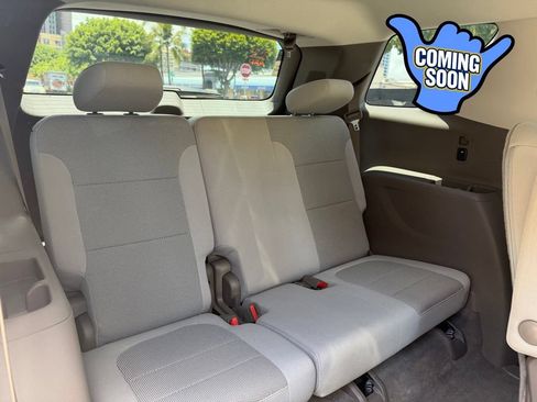 Used 2020 Chevrolet Traverse LT FWD image 11
