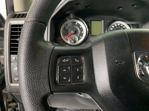 Used 2018 RAM 1500 Express w/ Express Value Package image 19