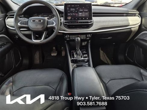Used 2023 Jeep Compass Latitude AWD/4WD image 25