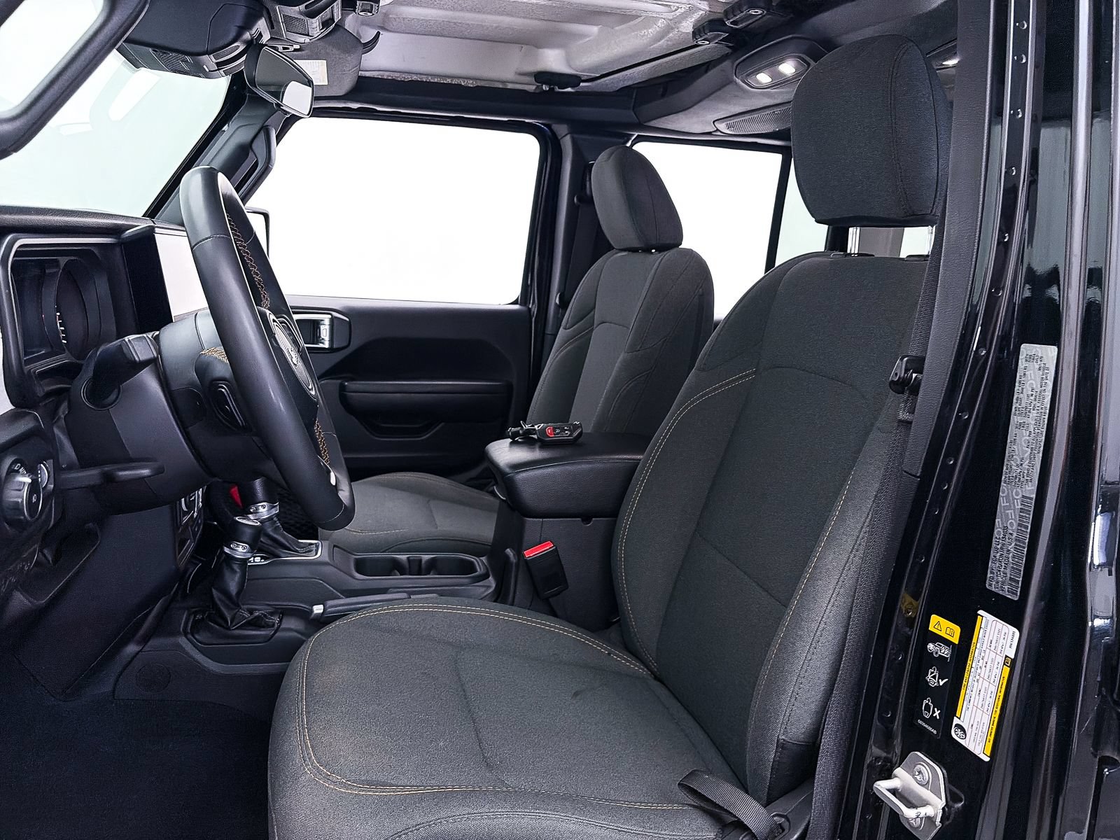 Used 2024 Jeep Wrangler Unlimited Sport AWD/4WD image 18
