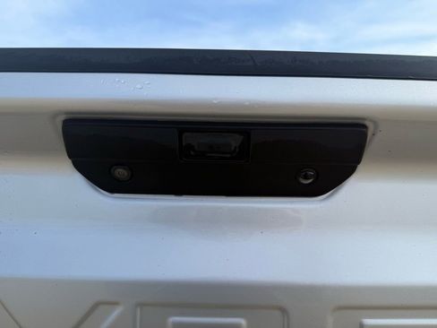 Used 2021 Chevrolet Silverado 1500 LT image 6