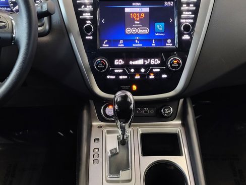 Used 2023 Nissan Murano SV w/ SV Midnight Edition Package FWD image 22