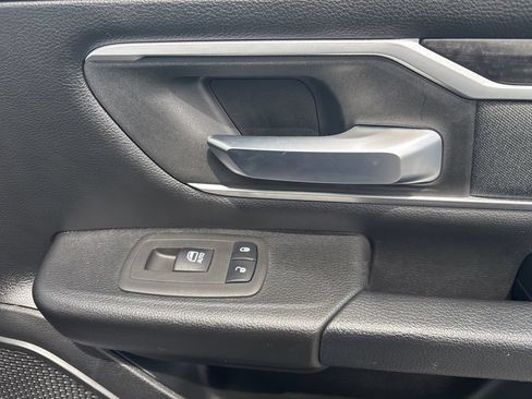 Used 2022 RAM 1500 Big Horn AWD/4WD image 30