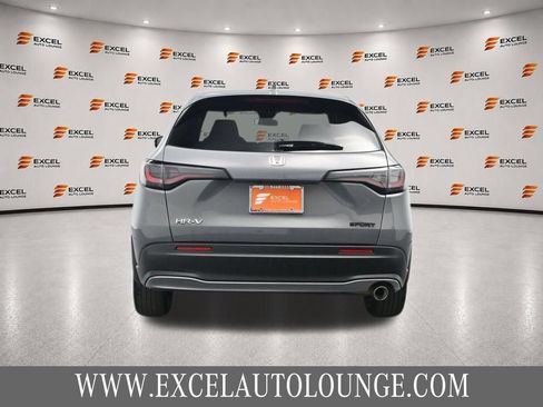 Used 2025 Honda HR-V Sport image 4