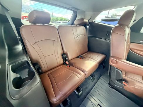 Used 2019 Buick Enclave Avenir w/ Avenir Technology Package AWD/4WD image 26