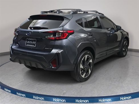 Used 2025 Subaru Crosstrek 2.5i Limited w/ Crosstrek Mirror Package image 6