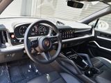Certified 2025 Porsche Cayenne image 4