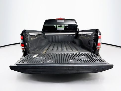 Used 2024 Nissan Frontier SL w/ Technology Package image 33