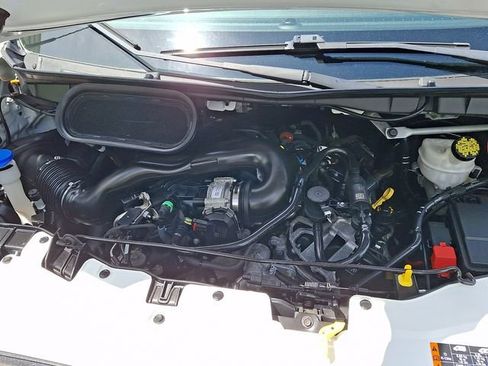 Used 2020 Ford Transit 250 Medium Roof RWD image 32