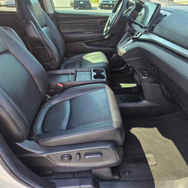 Used 2025 Honda Odyssey EX-L image 17
