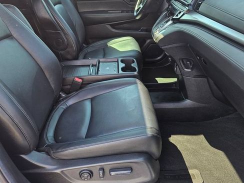 Used 2025 Honda Odyssey EX-L image 17