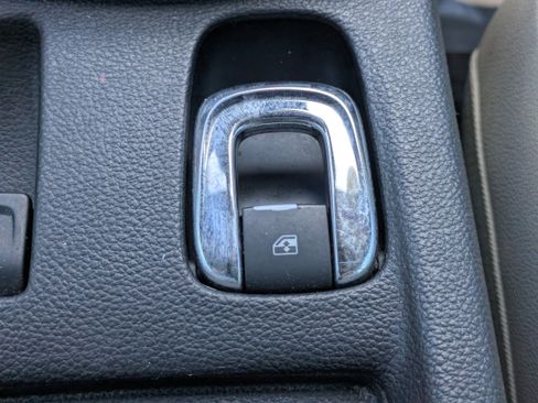 Used 2016 Buick Cascada Premium FWD image 27