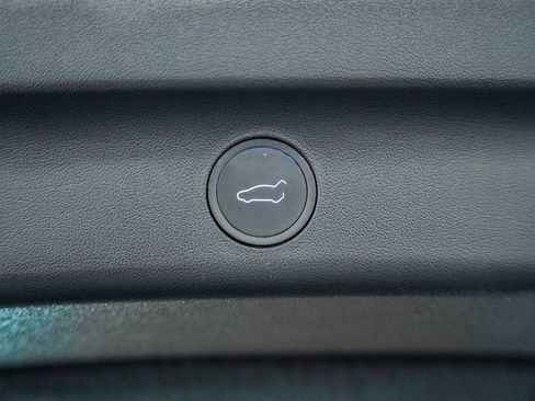 Used 2024 Tesla Model Y Long Range image 23