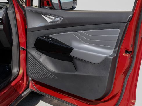 Used 2024 Volkswagen ID.4 Pro S image 42