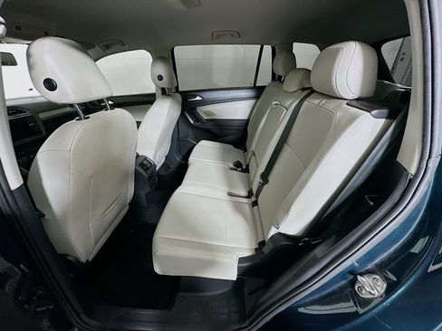 Used 2019 Volkswagen Tiguan SE FWD image 27